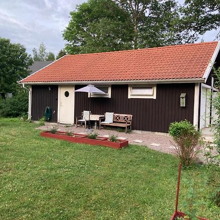 Fint Boende I Vackra Marielund Uppsala Eksteriør billede